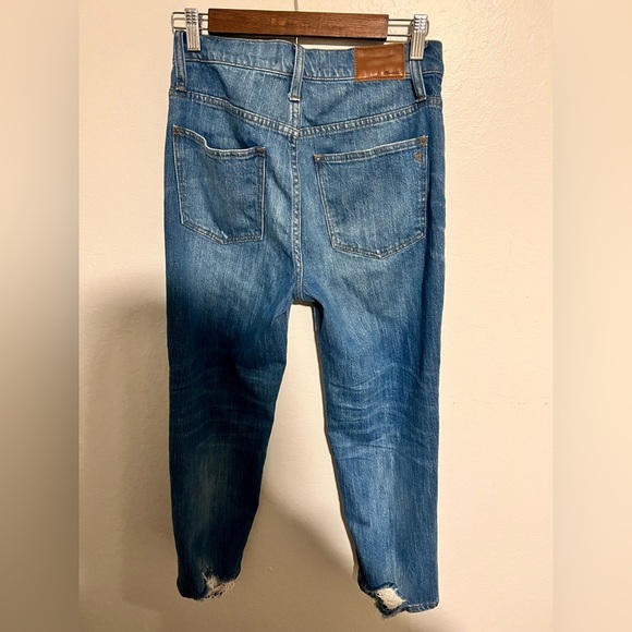 Madewell Classic Straight Jean Distressed Denim Medium Wash Size 27 23” Inseam - Picture 3 of 6